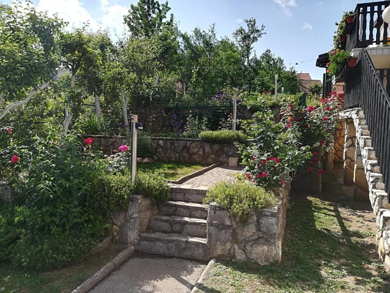 Apartment Bozic Vrbovsko Kültér fotó